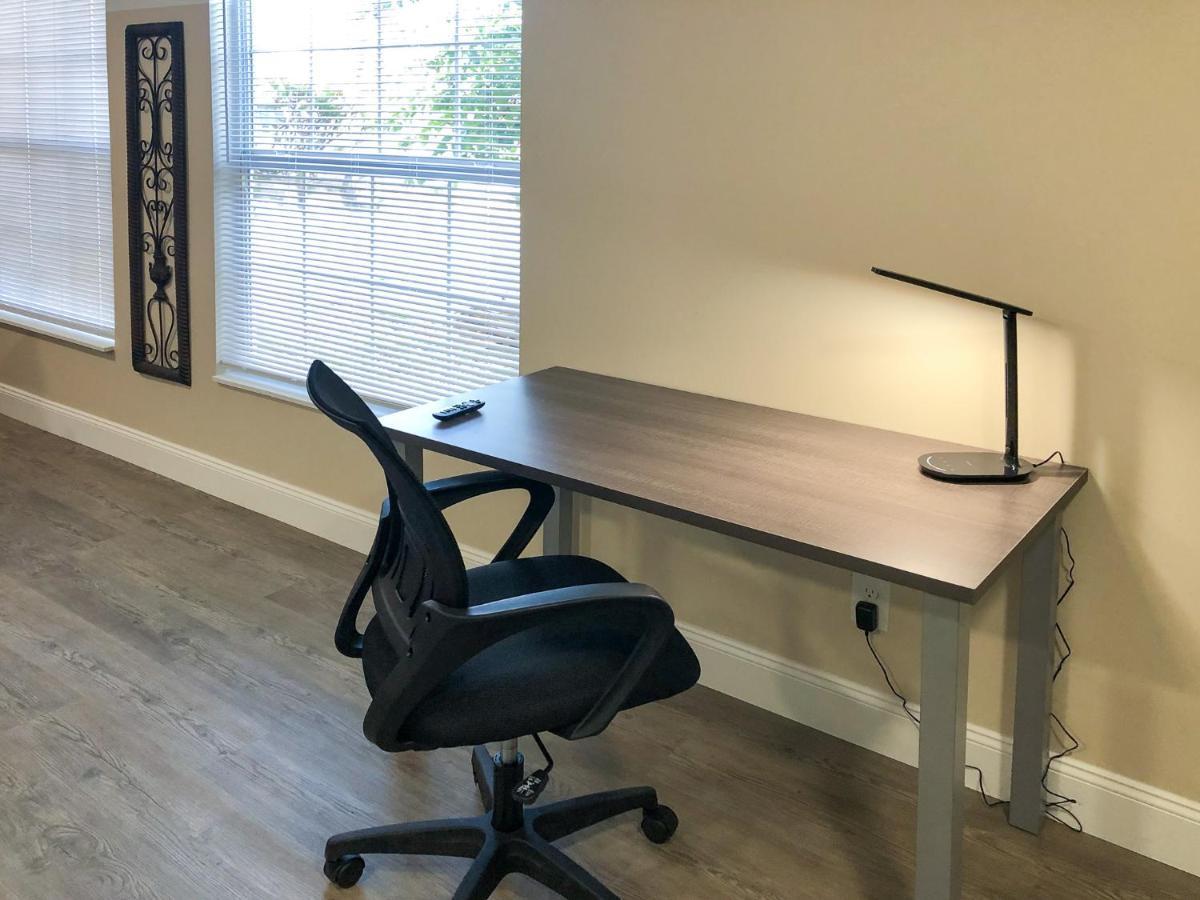 Lazy Cuckoo Inn - Sleek And Stylish Studio Apartments Fort Myers Beach Luaran gambar